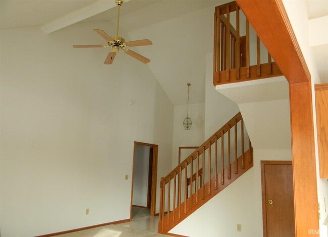 Building Photo - 7455 Montclair Dr