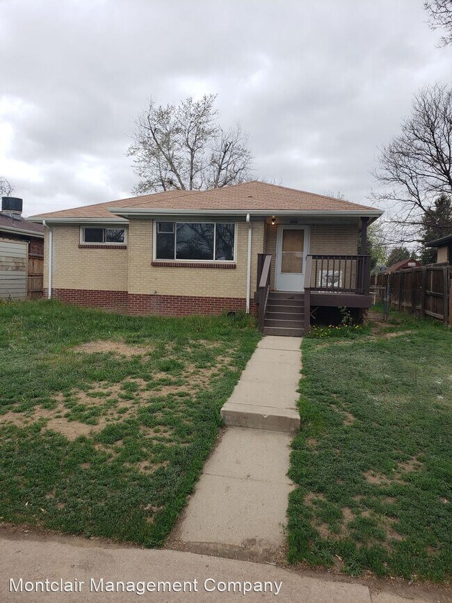 Primary Photo - 4 br, 2 bath House - 2209 N Joliet St.