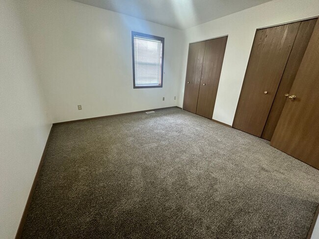 Building Photo - 806A E Jefferson St