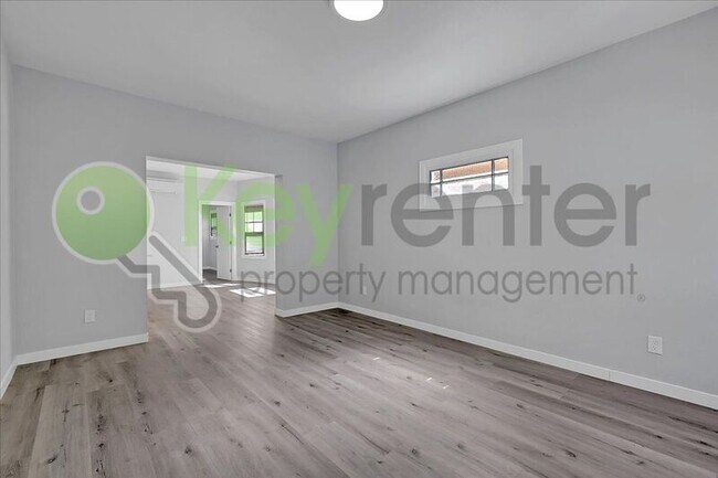Building Photo - 1517 23rd St