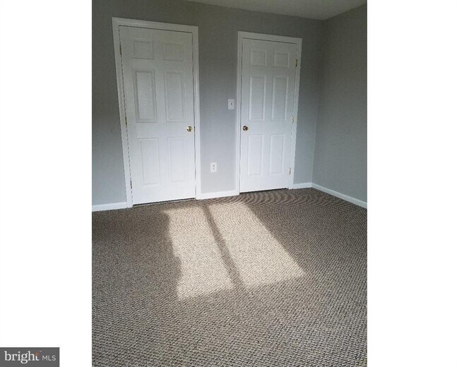 Building Photo - 1413 Ravens Crest Dr
