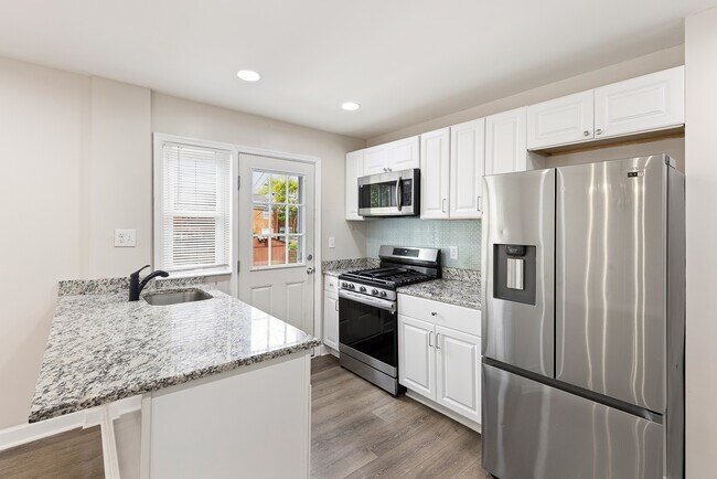 Building Photo - 8130 Kirkwall Ct