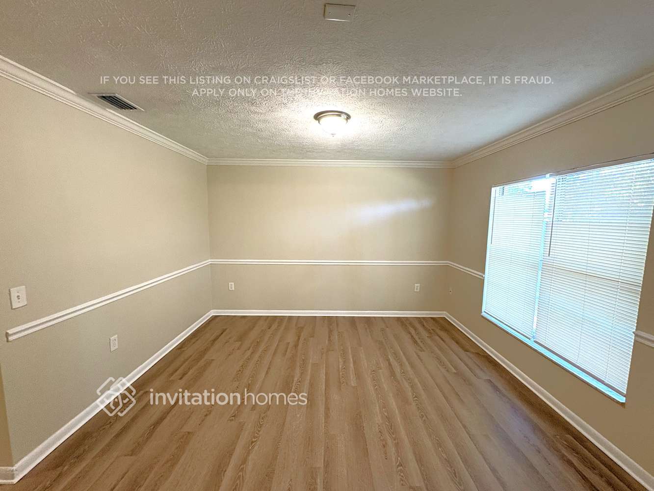 Building Photo - 2314 Medford Ln