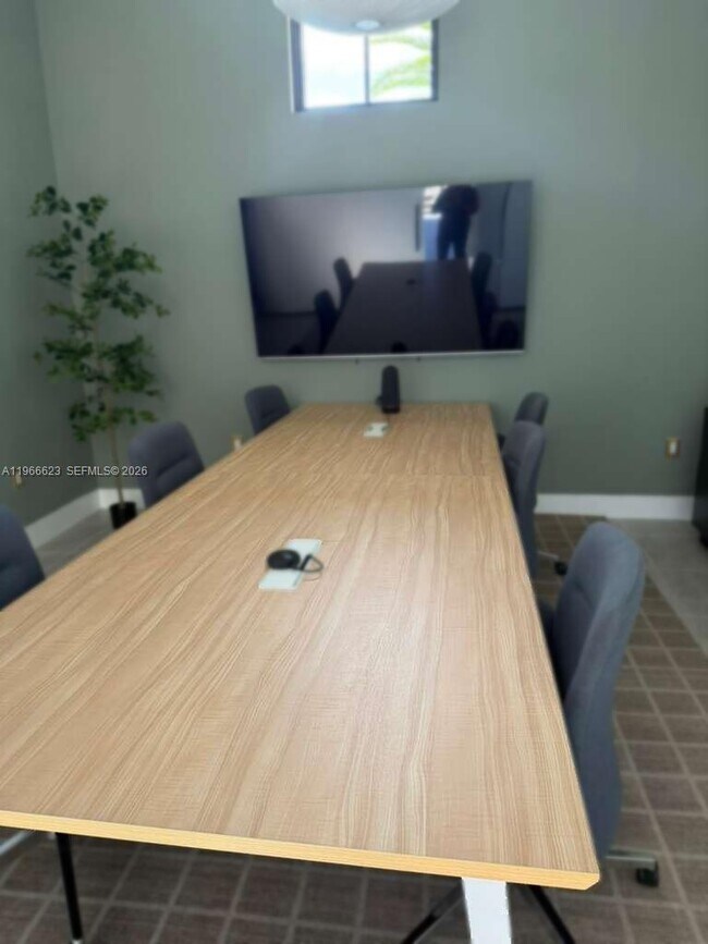 Building Photo - 11855 SW 246 Terrace