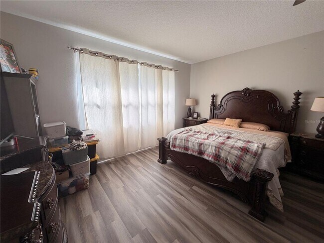 Building Photo - 2298 Viehman Tr