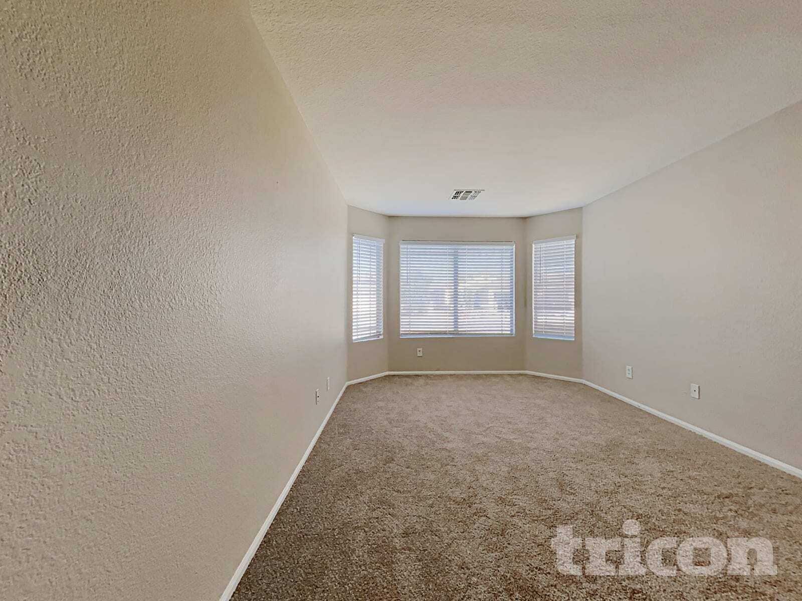 Building Photo - 40175 N Costa Del Sol Dr