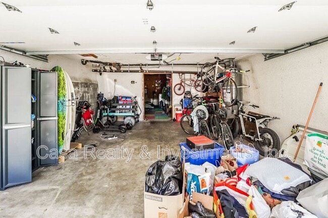 Building Photo - 432 33rd St