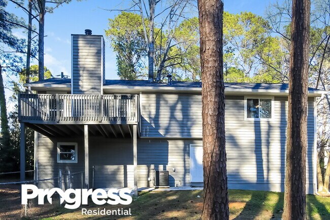 Building Photo - 3230 Revere Cir