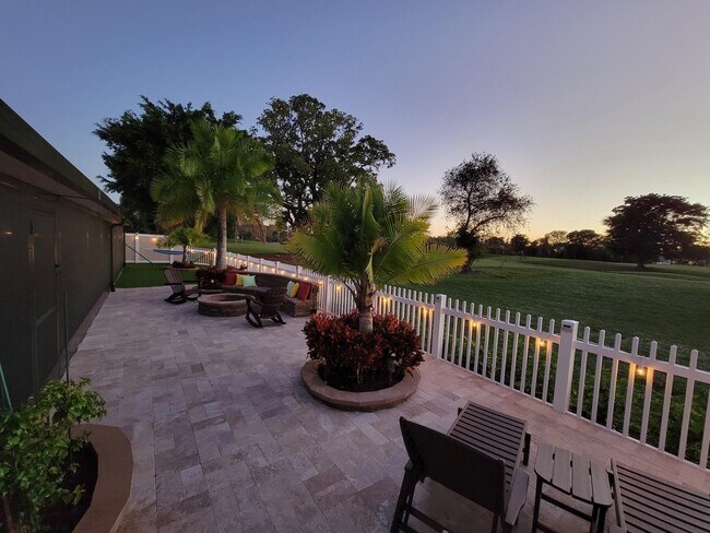 Building Photo - 7401 Corkwood Terrace