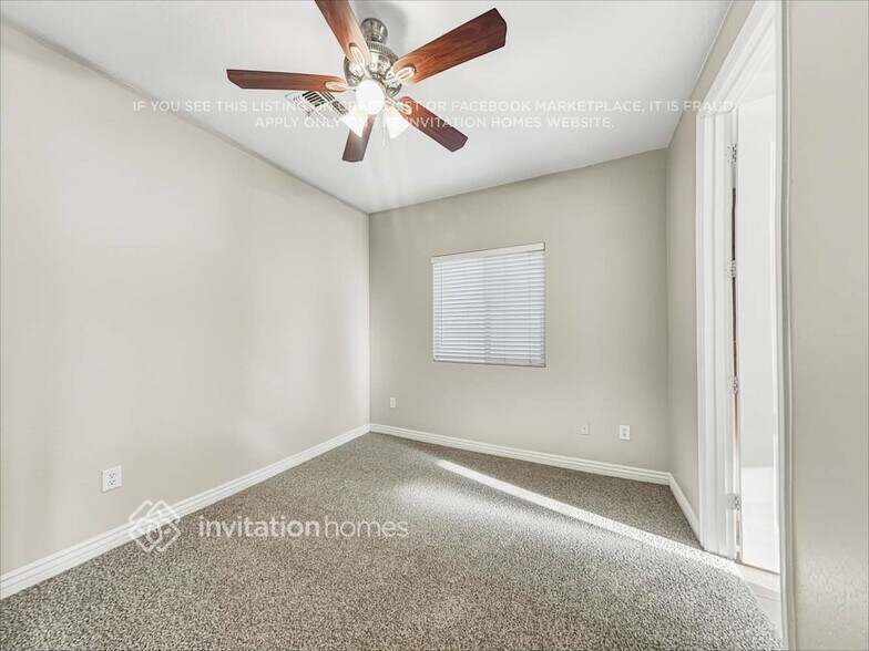 Building Photo - 229 S Trenton