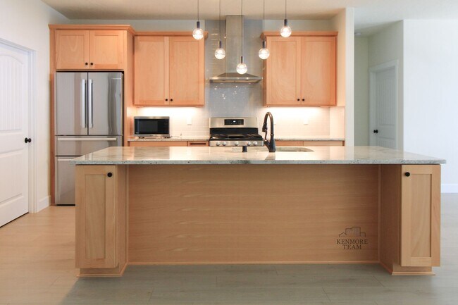 Building Photo - 7077 W 29th Ave