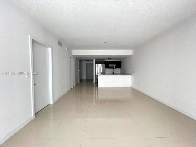 Building Photo - 488 NE 18th St