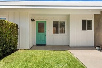 Building Photo - 384 16th Pl