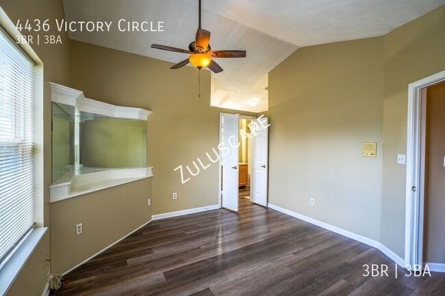 Building Photo - 4436 Victory Cir