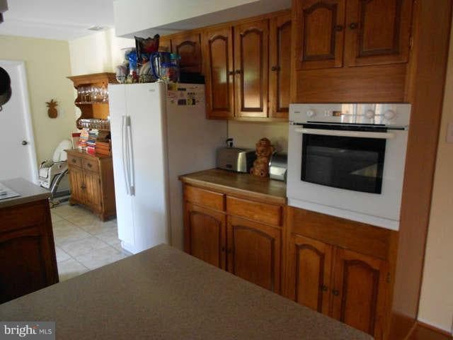 Building Photo - 13124 Point Pleasant Dr