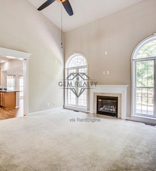 Building Photo - 10410 Silver Creek Ct
