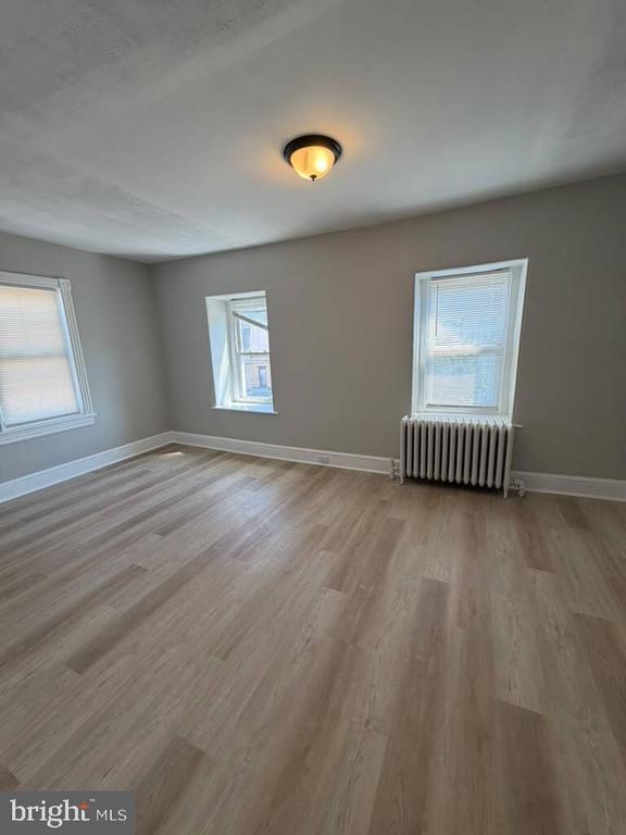Building Photo - 449 Chambers Ave