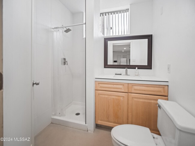Building Photo - 5798 E Paseo Cimarron