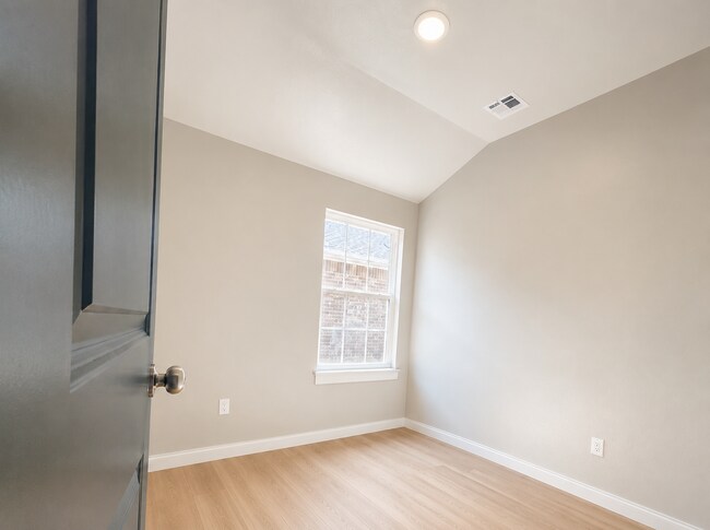 Building Photo - 2130 Charles Whitlow Ave
