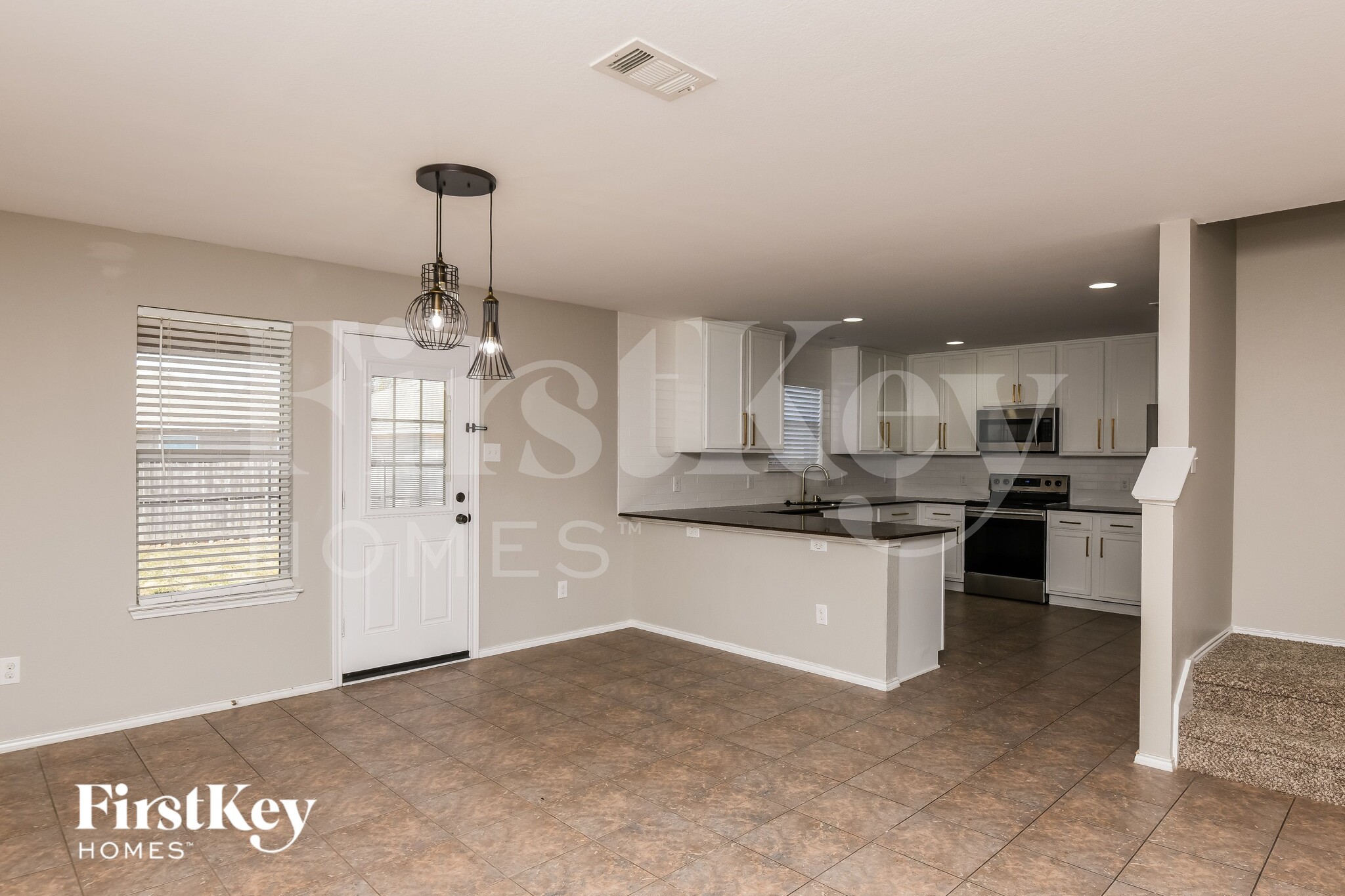 Building Photo - 8825 Quarry Ridge Trail