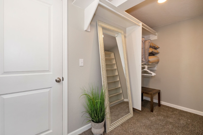 Building Photo - 1613 Scott Pl