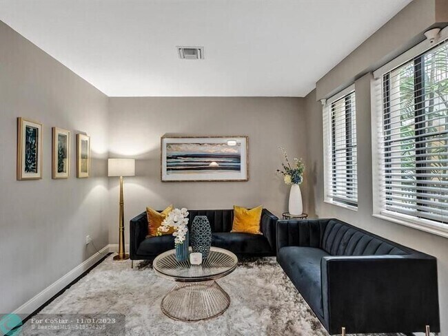 Building Photo - 2925 NW 126th Ave