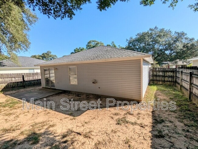 Building Photo - 1511 Galvin Ave