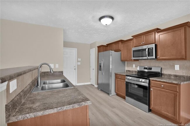 Building Photo - 154 Audubon Dr