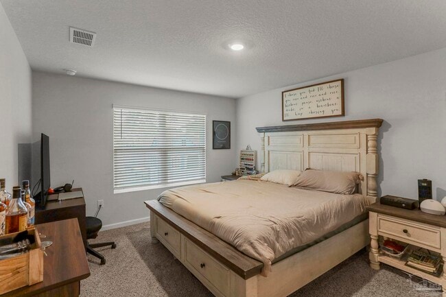 Building Photo - 903 Lovebird Ct