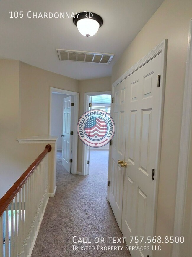 Building Photo - 105 Chardonnay Rd