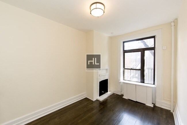 Building Photo - Jane Street