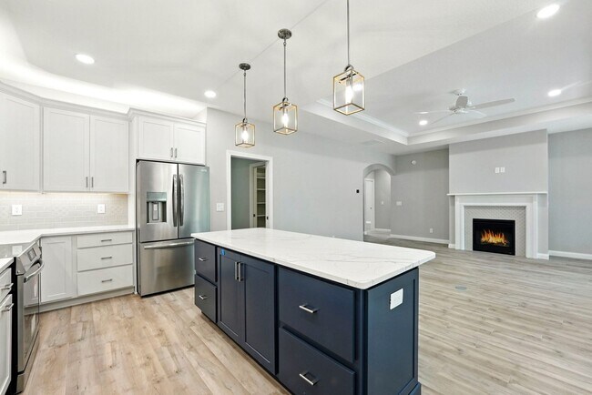 Building Photo - 80 Lane 520 Lake James