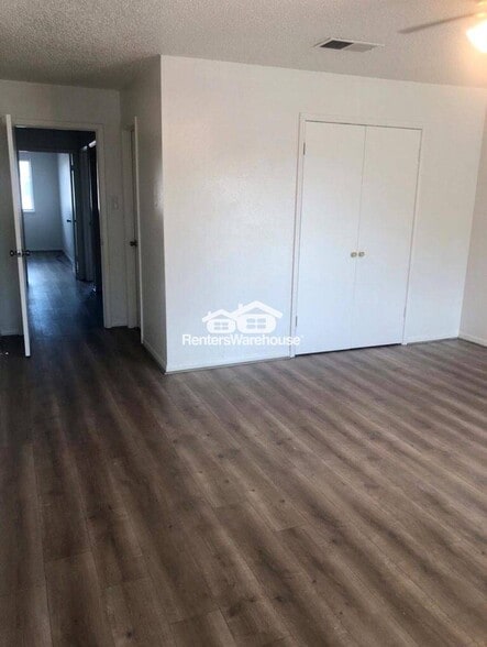 Building Photo - 6456 Kentwick Dr