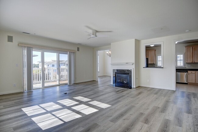 Building Photo - FOR RENT - NORFOLK!