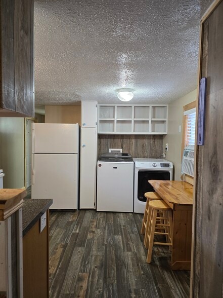 Building Photo - 1448 Jacksboro Rd