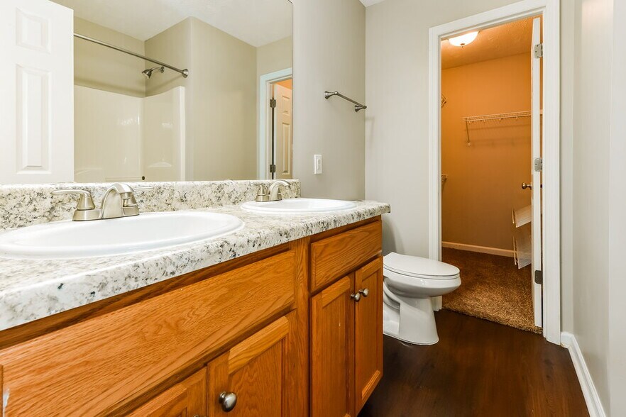 Building Photo - 5082 Cornelius Dr