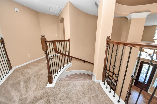 Building Photo - 9427 Sapphire Bay Ln