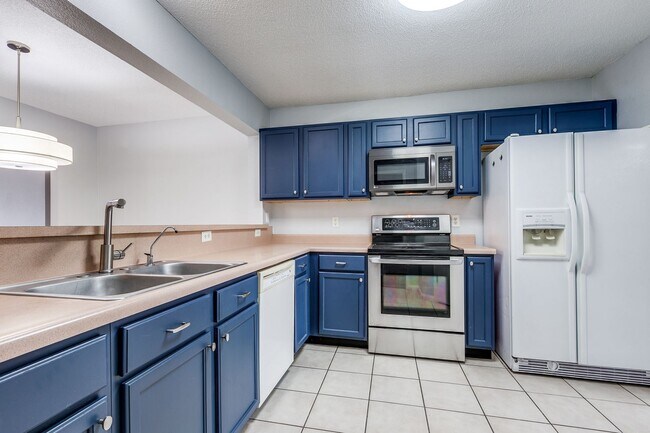 Building Photo - 3522 Eagle Creek