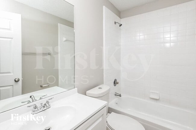 Building Photo - 1591 Elizabeth Ln