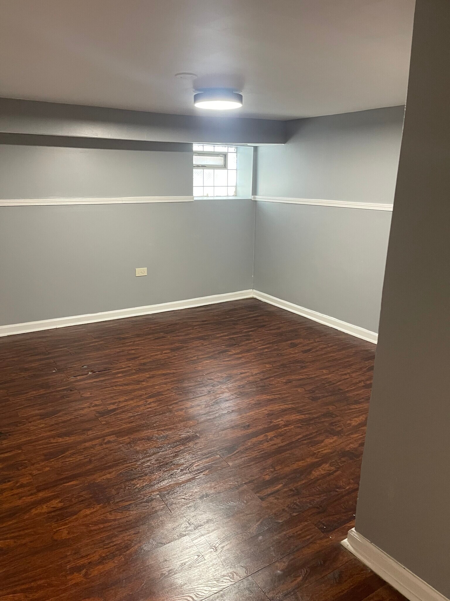 Building Photo - 7630 S Emerald Ave