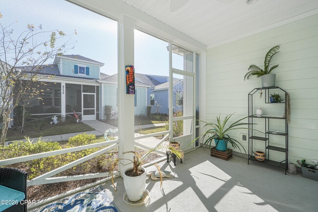 Building Photo - 8746 Sand dollar Dr