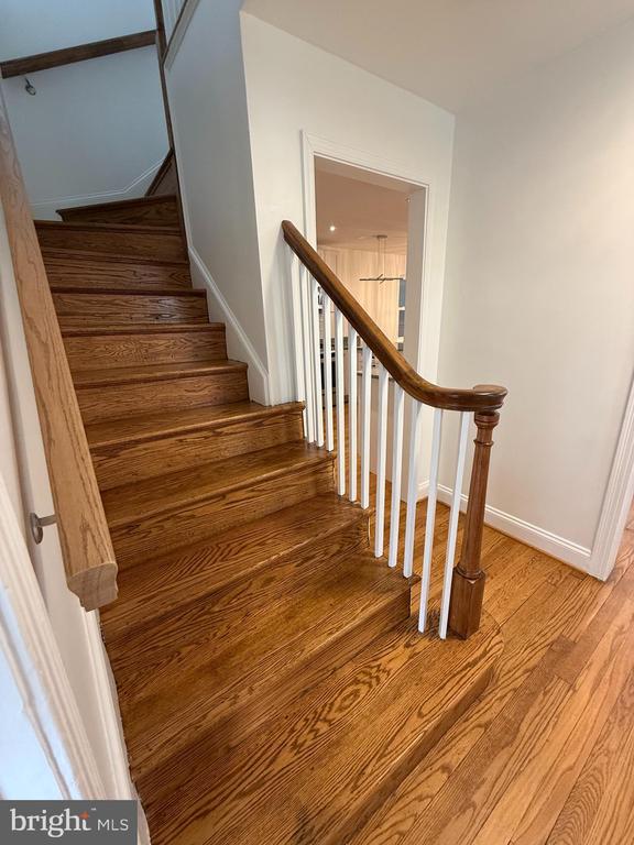 Building Photo - 3405 Carpenter St SE