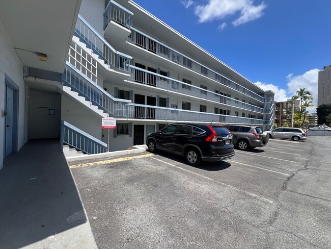 Building Photo - Kama'aina Hale #405