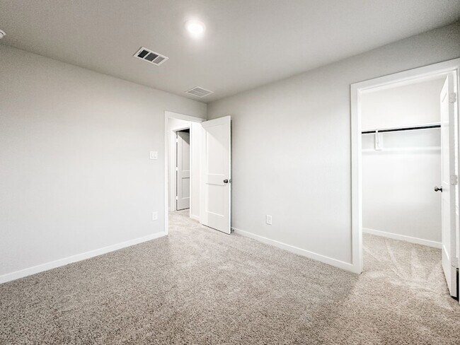 Building Photo - 7934 Alset Dr