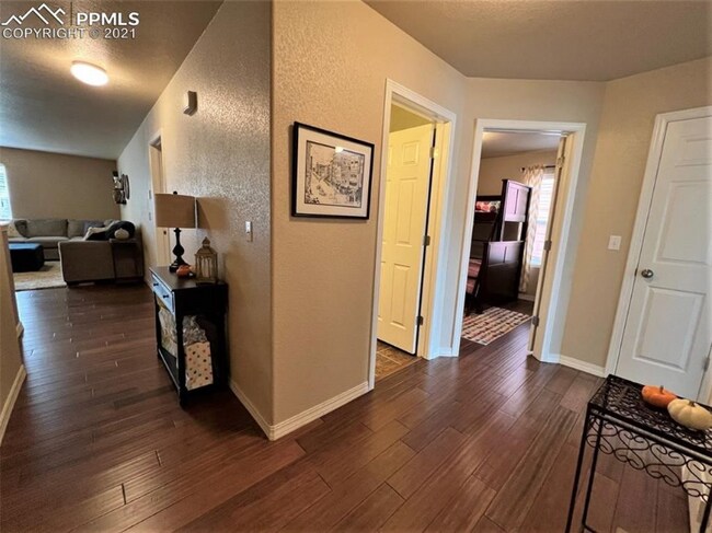 Building Photo - 2373 Spring Blossom Dr