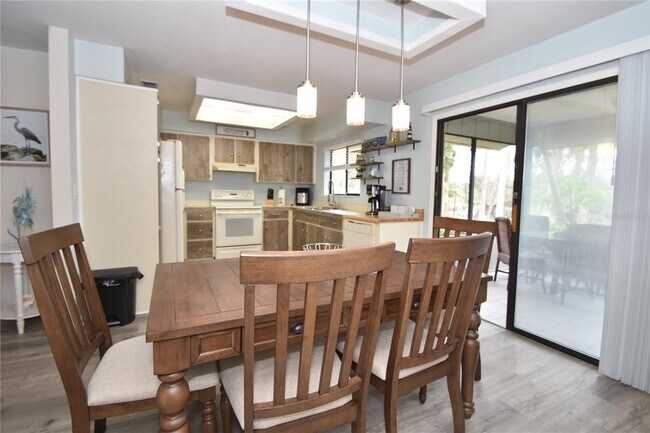 Building Photo - 18 Covington Ln