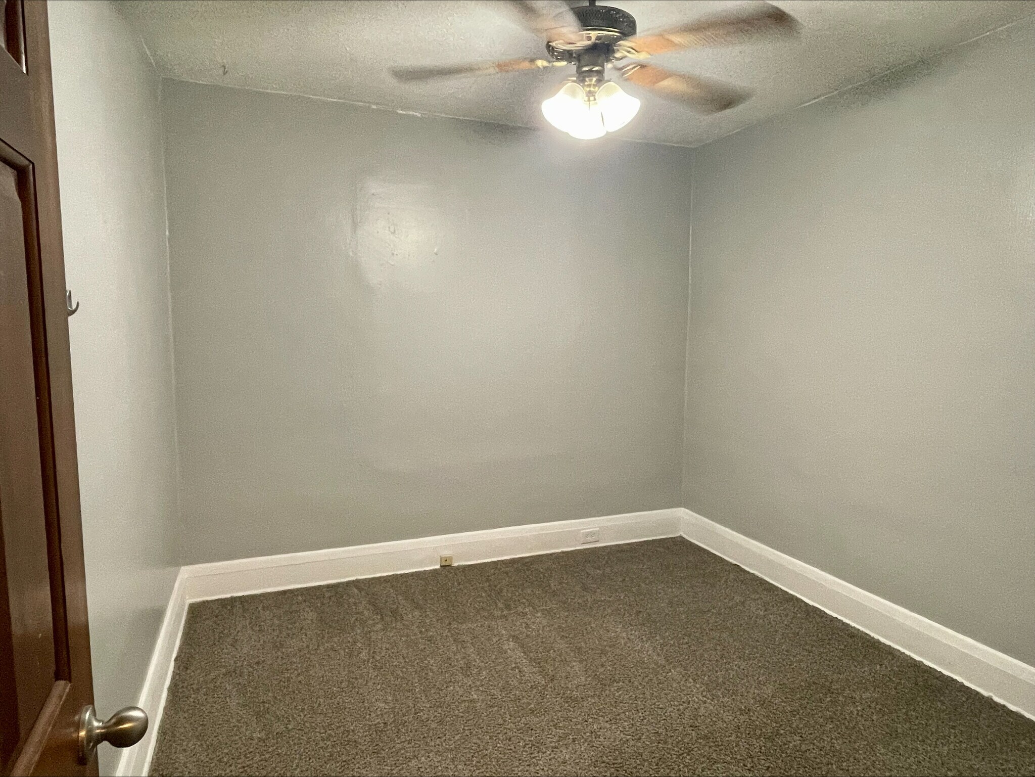 Building Photo - 1307 Nestor Ave