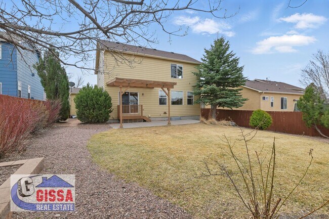 Building Photo - Beautiful home available to move in on 08/05/2026 but not before!