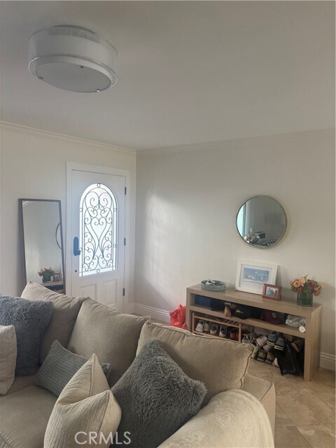 Building Photo - 2426 Silverstrand Ave