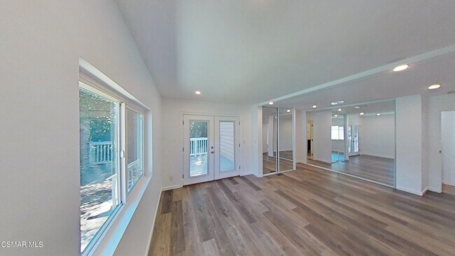 Building Photo - 23 Sherwood Dr